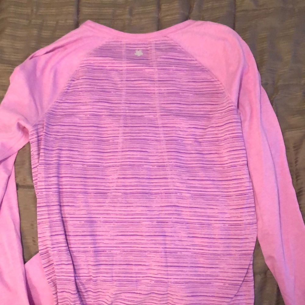 Dry tek gear women’s size med athletic top